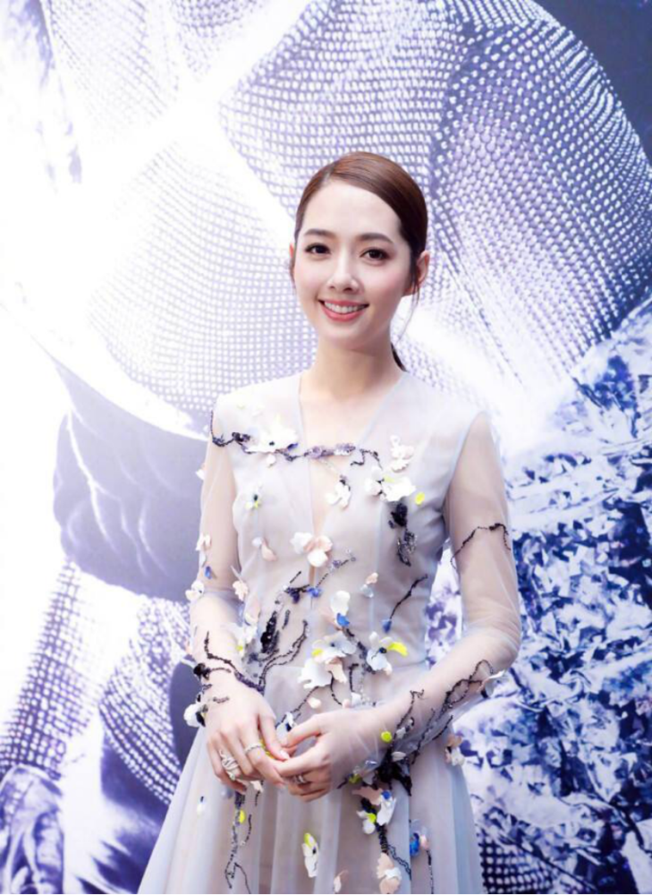 �����õ����ʺø߼�����ɫ��ɴ����ȹ�߹����ţ�Ψ������